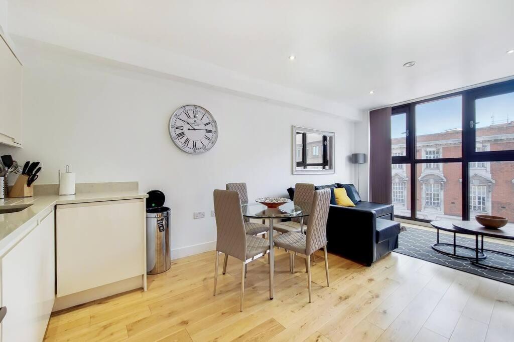 Br6 - Beautiful 1 Bed Flat In Heart Of Borough Londres