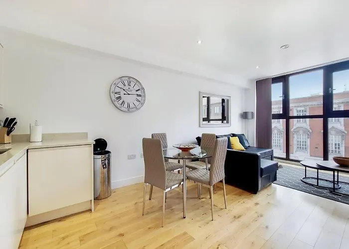 Br6 - Beautiful 1 Bed Flat In Heart Of Borough